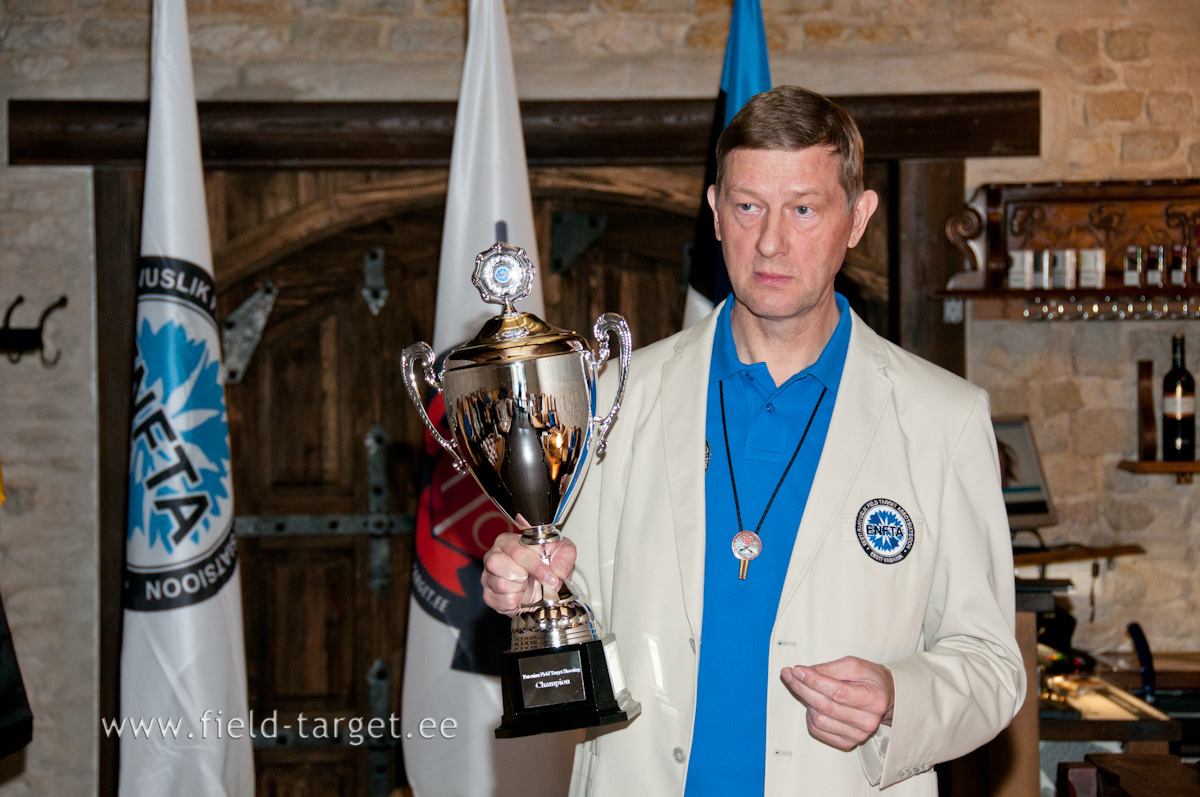 0285   Kategooria PCP uldvoitja palvib randkarika...